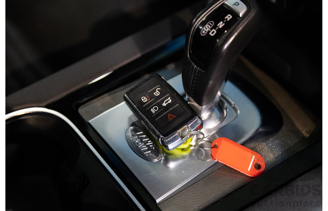 10/2019 Land Rover Discovery Sport D180 R-Dynamic SE (132kW) AWD L550 MY20 4D Wagon Santorini Black Metallic Turbo Diesel 2.0L - 7 Seater