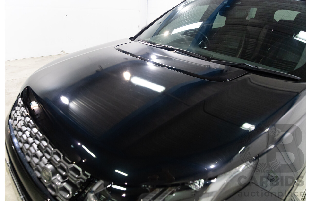 10/2019 Land Rover Discovery Sport D180 R-Dynamic SE (132kW) AWD L550 MY20 4D Wagon Santorini Black Metallic Turbo Diesel 2.0L - 7 Seater