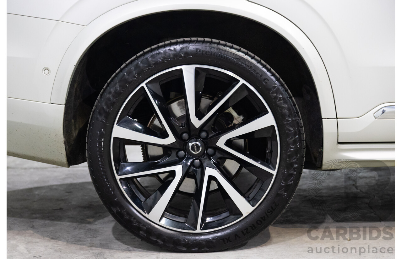 09/2021 Volvo XC90 B6 Inscription MHEV (AWD) 256 MY22 4d Wagon Bright Silver Metallic Twincharged Mild Hybrid 2.0L - 7 Seater