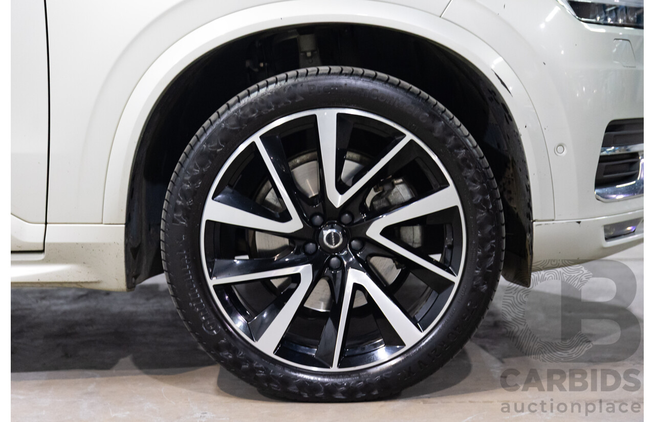 09/2021 Volvo XC90 B6 Inscription MHEV (AWD) 256 MY22 4d Wagon Bright Silver Metallic Twincharged Mild Hybrid 2.0L - 7 Seater