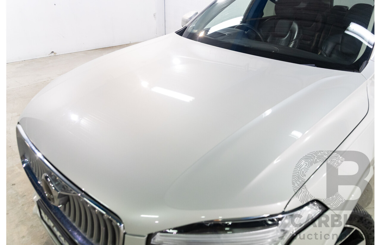 09/2021 Volvo XC90 B6 Inscription MHEV (AWD) 256 MY22 4d Wagon Bright Silver Metallic Twincharged Mild Hybrid 2.0L - 7 Seater