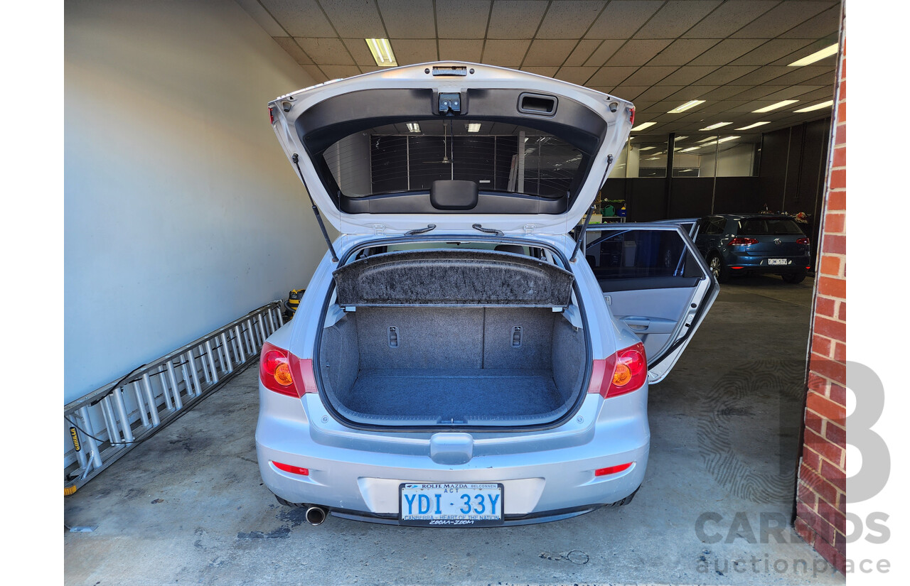 10/2004 Mazda Mazda3 NEO BK 5d Hatchback Silver 2.0L