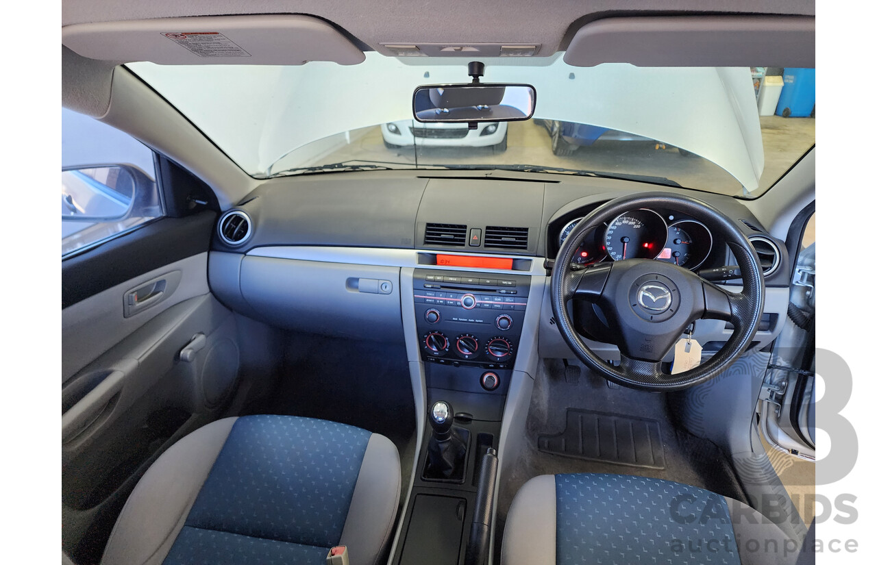 10/2004 Mazda Mazda3 NEO BK 5d Hatchback Silver 2.0L