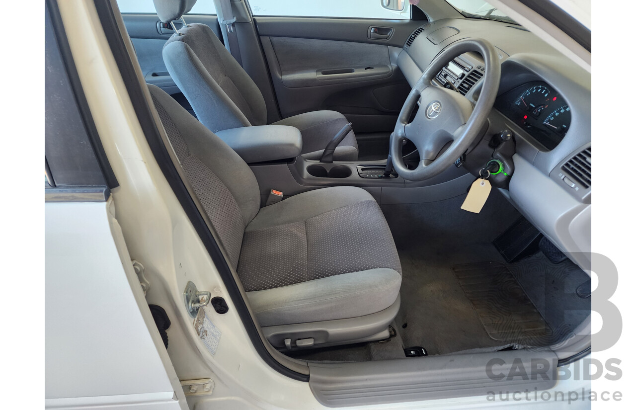 8/2005 Toyota Camry Altise MCV36R UPGRADE 4d Sedan White 3.0L