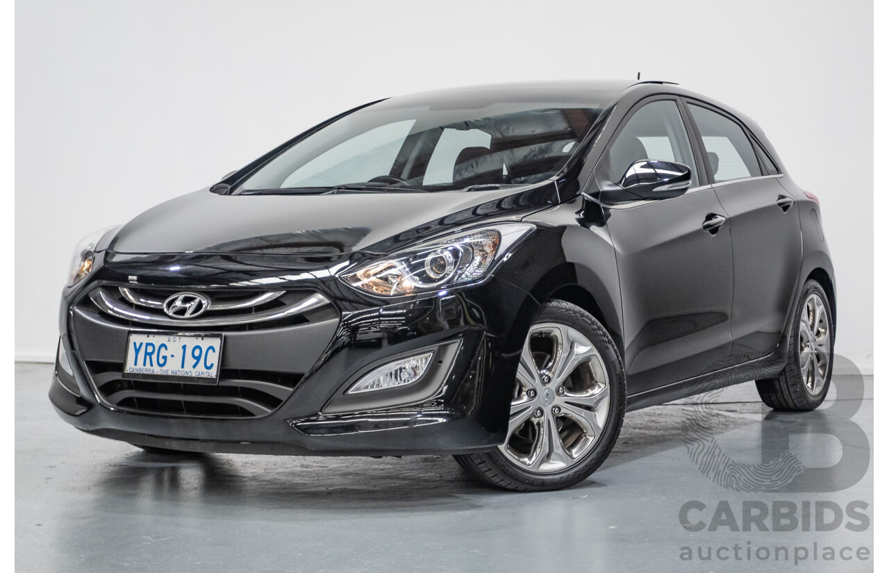 6/2014 Hyundai i30 Premium GD MY14 5D Hatchback Phantom Black Pearl 1.8L