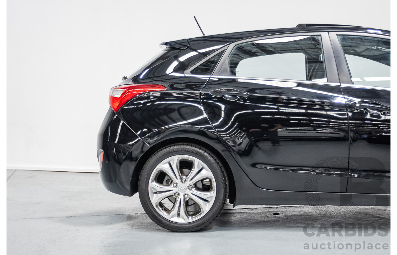 6/2014 Hyundai i30 Premium GD MY14 5D Hatchback Phantom Black Pearl 1.8L