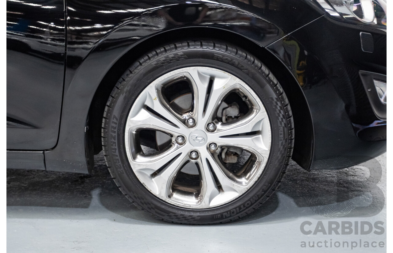 6/2014 Hyundai i30 Premium GD MY14 5D Hatchback Phantom Black Pearl 1.8L