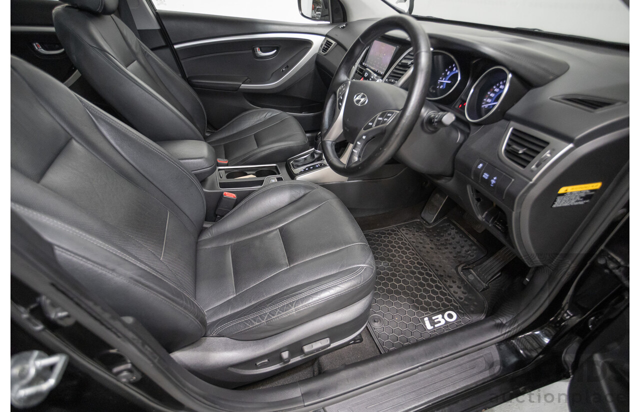 6/2014 Hyundai i30 Premium GD MY14 5D Hatchback Phantom Black Pearl 1.8L