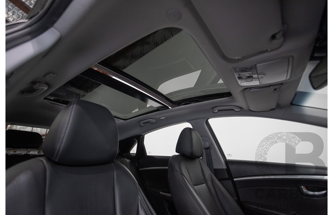 6/2014 Hyundai i30 Premium GD MY14 5D Hatchback Phantom Black Pearl 1.8L