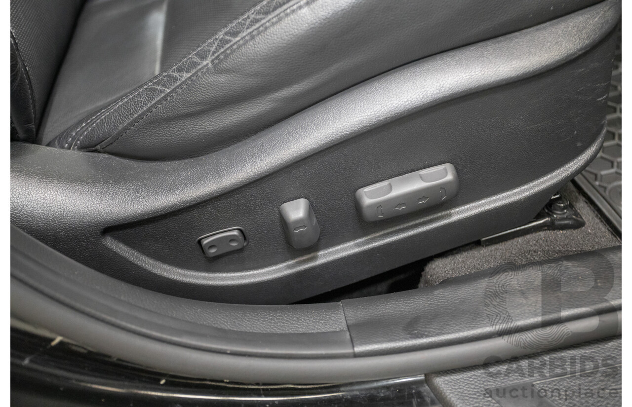 6/2014 Hyundai i30 Premium GD MY14 5D Hatchback Phantom Black Pearl 1.8L