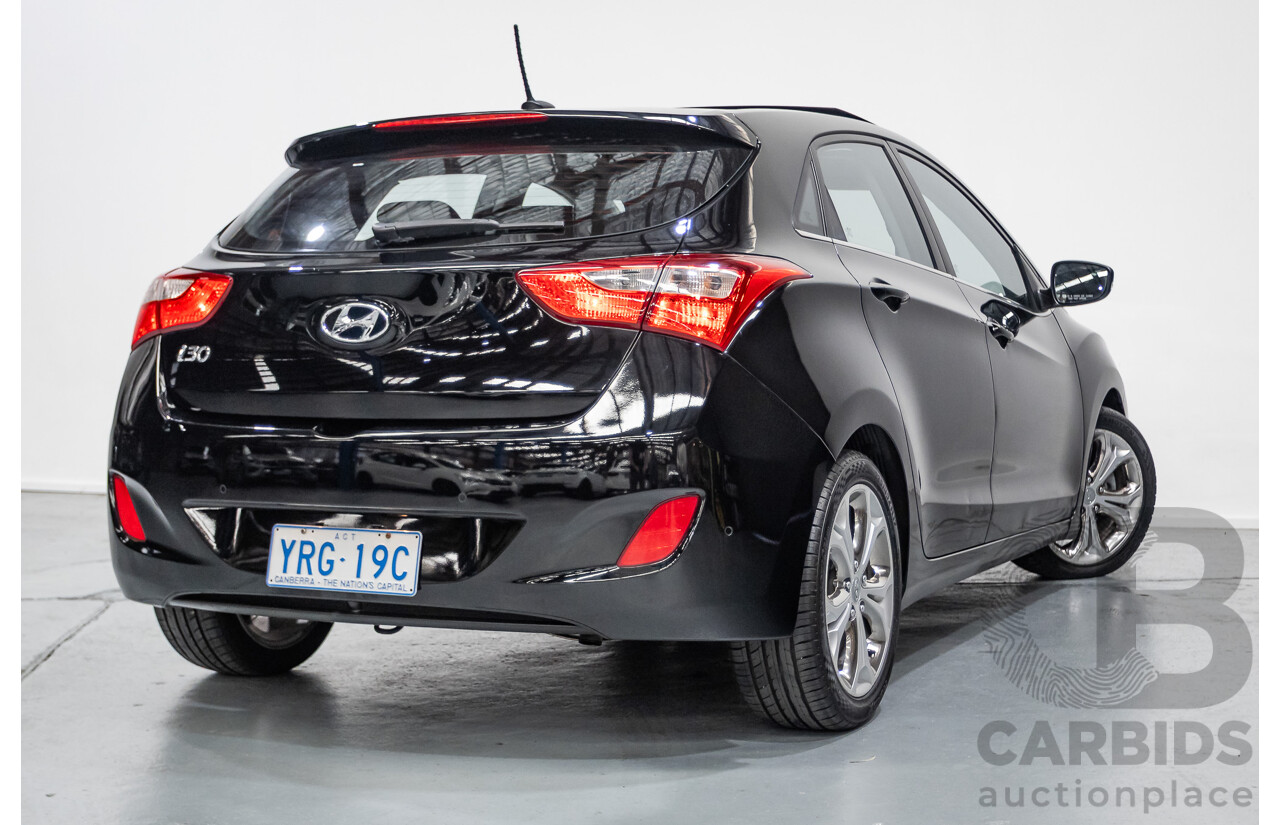 6/2014 Hyundai i30 Premium GD MY14 5D Hatchback Phantom Black Pearl 1.8L