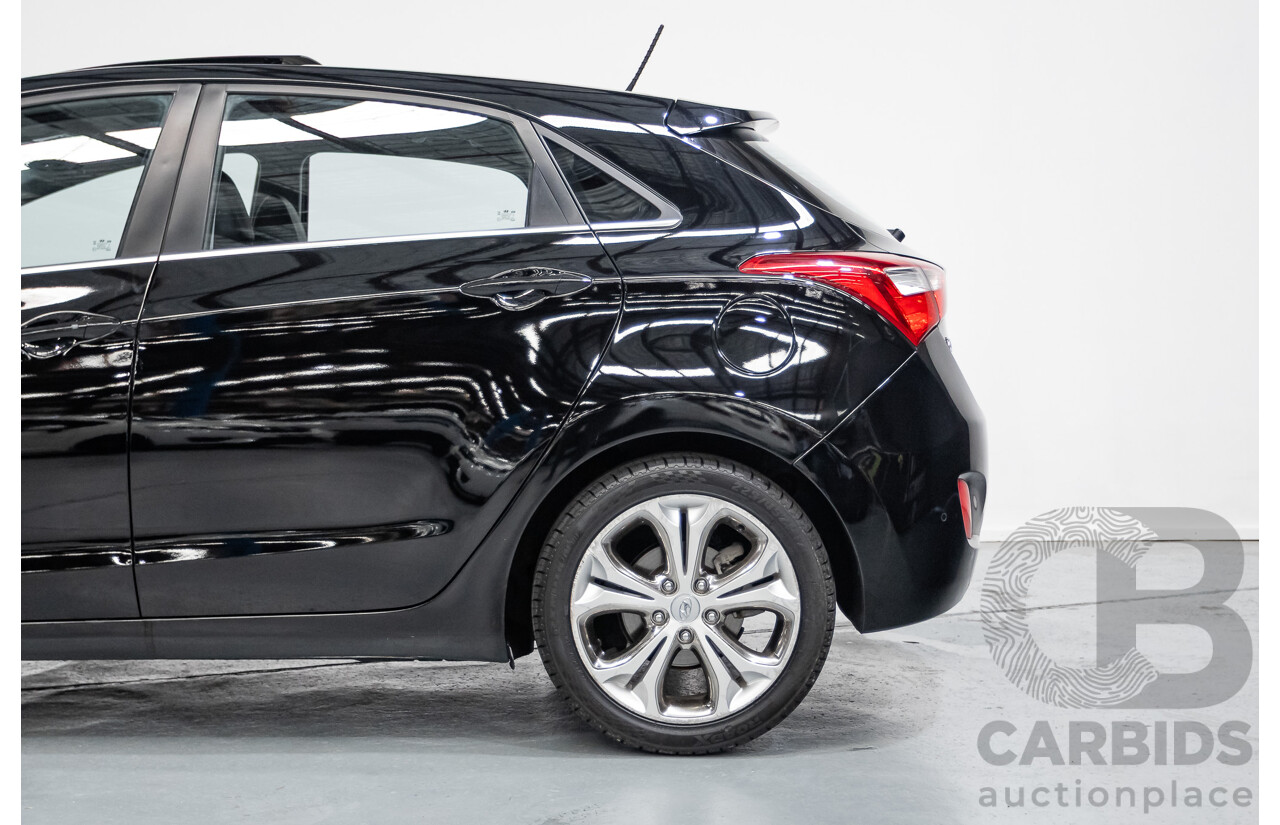 6/2014 Hyundai i30 Premium GD MY14 5D Hatchback Phantom Black Pearl 1.8L