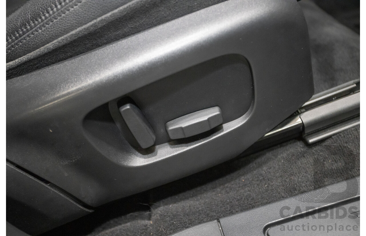 6/2019 Land Rover Range Rover Evoque D180 S (AWD) L551 MY20 4D Wagon Santorini Black Turbo Diesel 2.0L