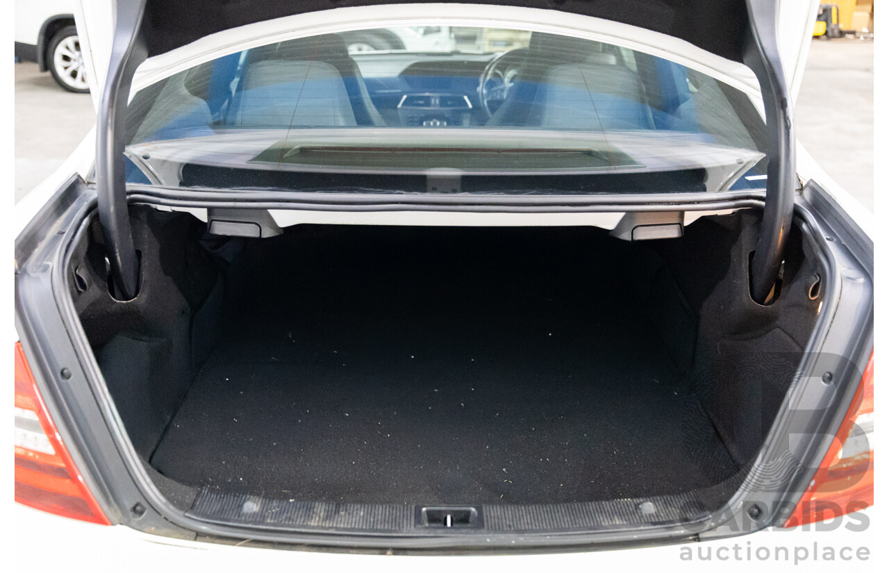 11/2012 Mercedes-Benz C180 BE W204 MY12 2d Coupe Polar White Turbo 1.8L