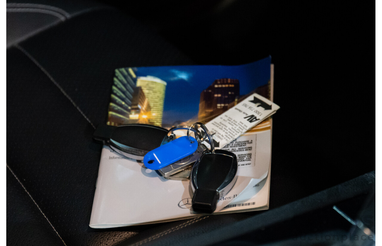 11/2012 Mercedes-Benz C180 BE W204 MY12 2d Coupe Polar White Turbo 1.8L