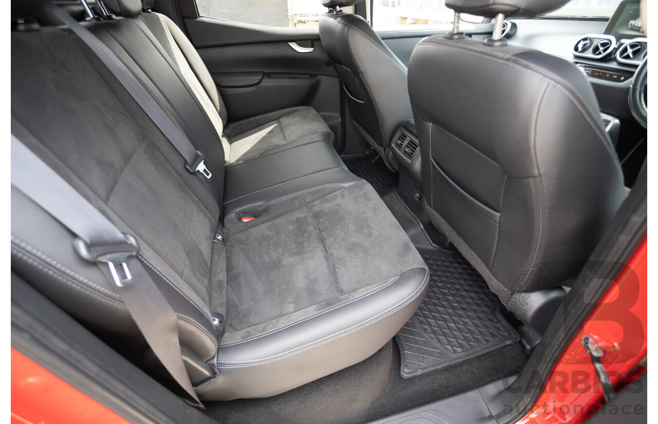 3/2018 Mercedes-Benz X 250d Power 4MATIC (4x4) 470 Dual Cab Danakil Red Twin Turbo Diesel 2.3L