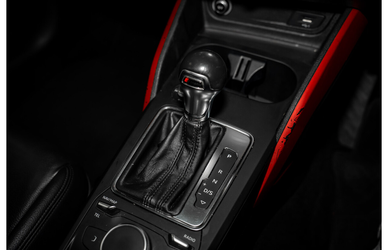 06/2018 Audi Q2 2.0 TFSI Quattro Sport (AWD) GA MY18 4d Wagon Mythos Black Metallic Turbo 2.0L