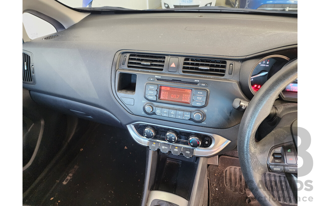 10/2011 Kia RIO S UB 5d Hatchback Blue 1.4L