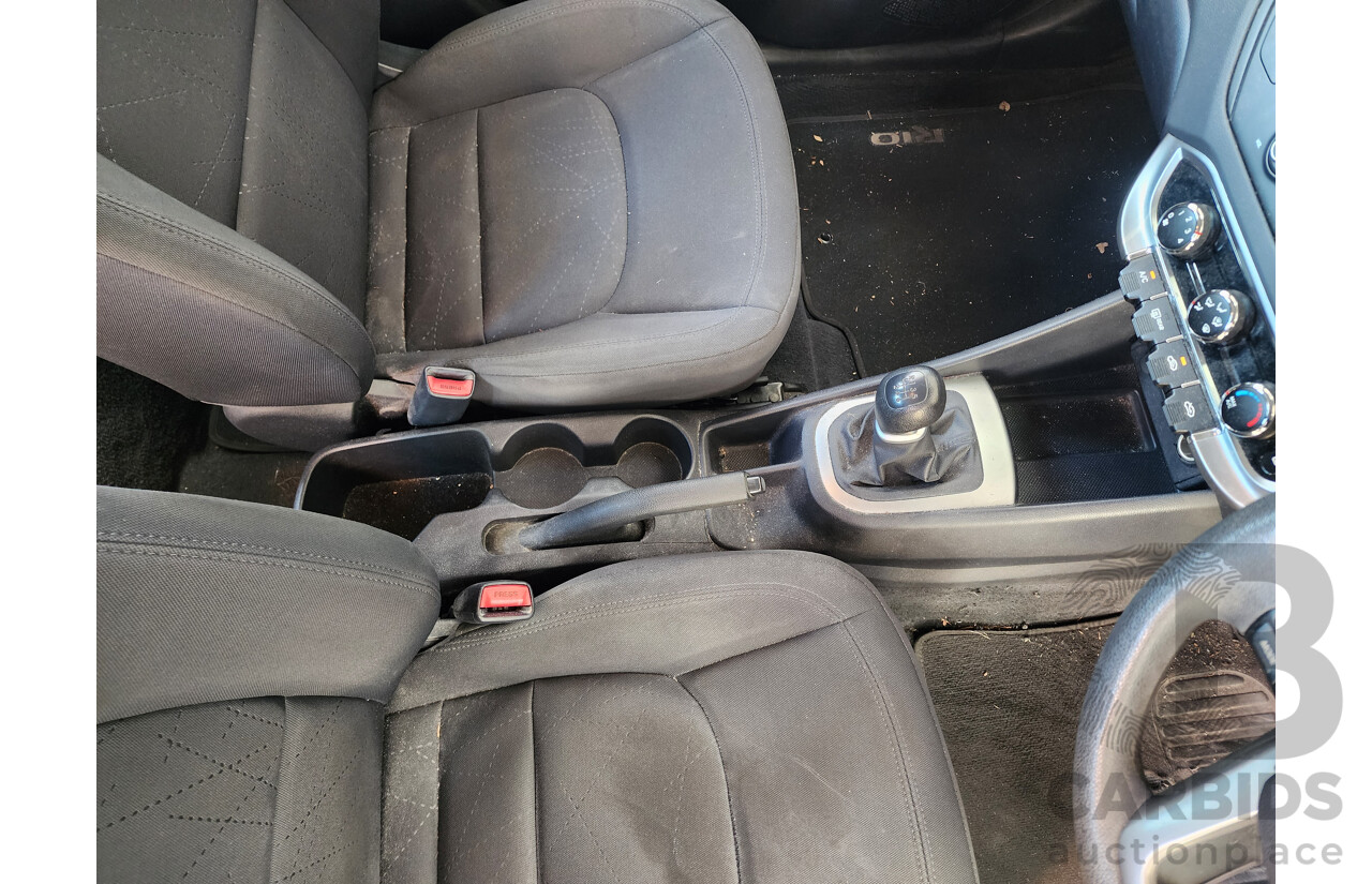 10/2011 Kia RIO S UB 5d Hatchback Blue 1.4L