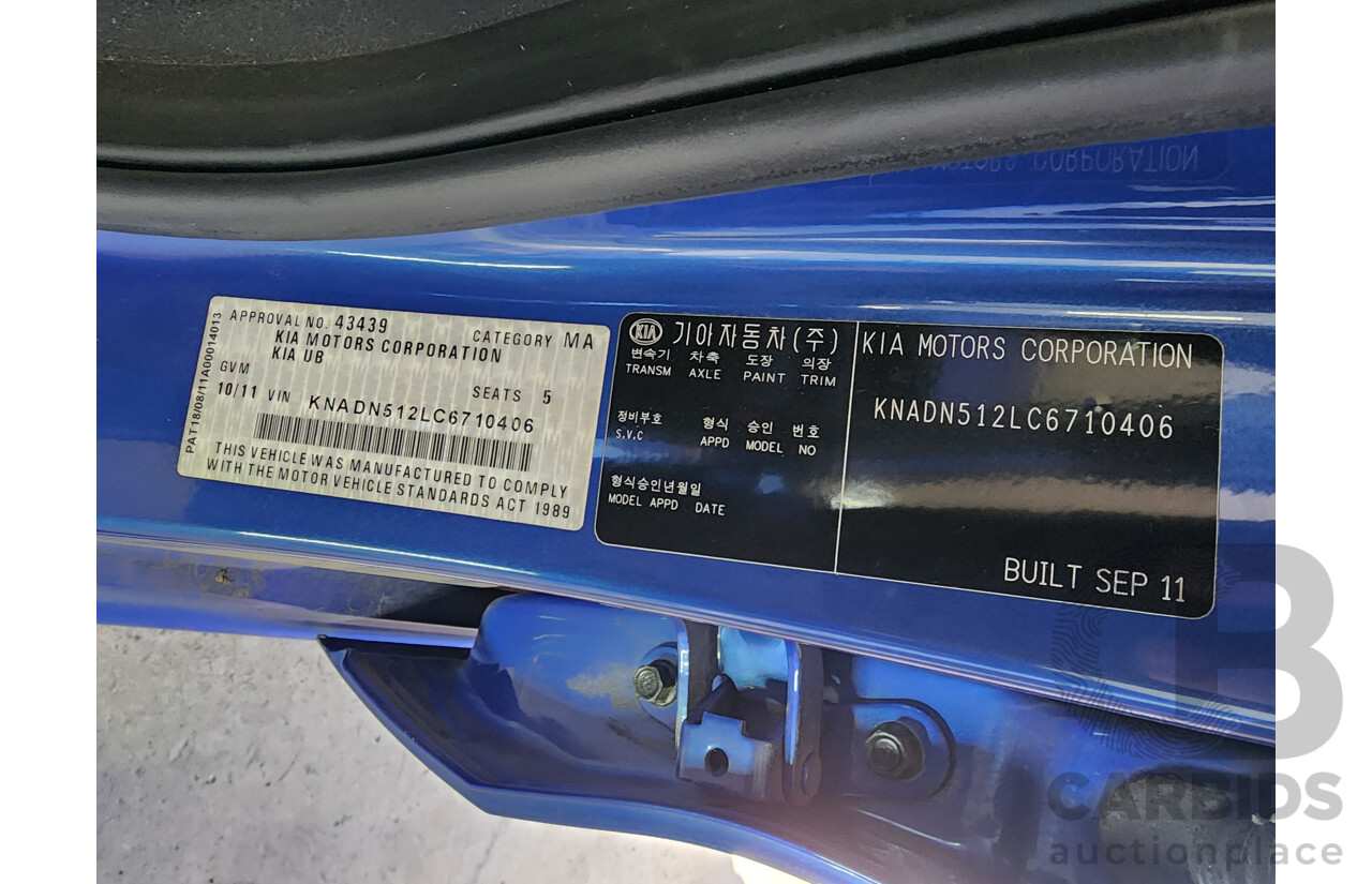 10/2011 Kia RIO S UB 5d Hatchback Blue 1.4L