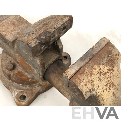Winton Vintage Heavy Duty 120mm Bench Vice