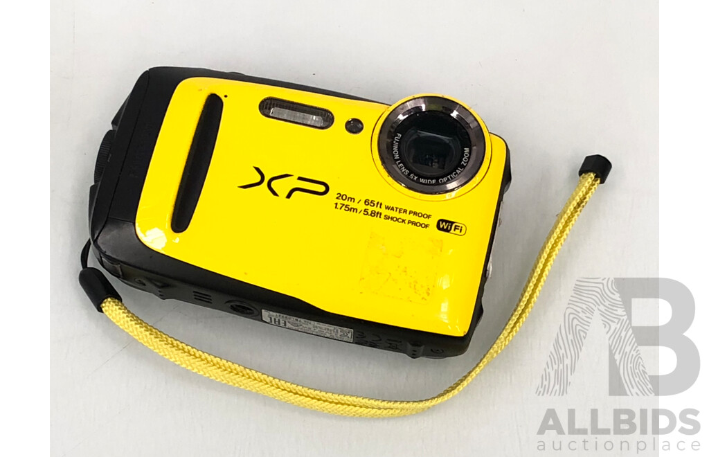 Fujifilm Finepix XP120 Waterproof 14 Megapixel Digital Camera
