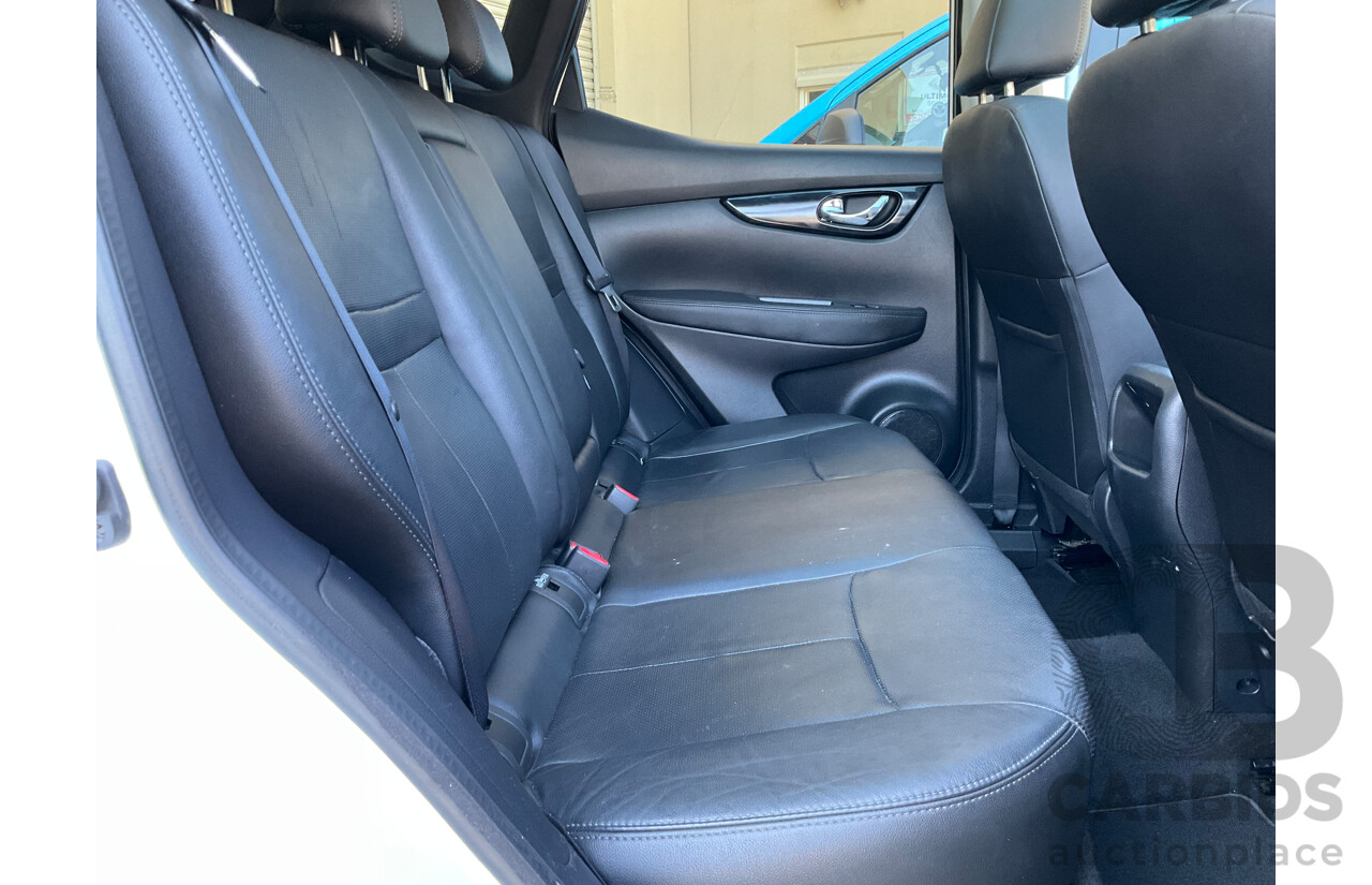 4/2016 Nissan Qashqai TI (4x2) J11 4d Wagon White 2.0L