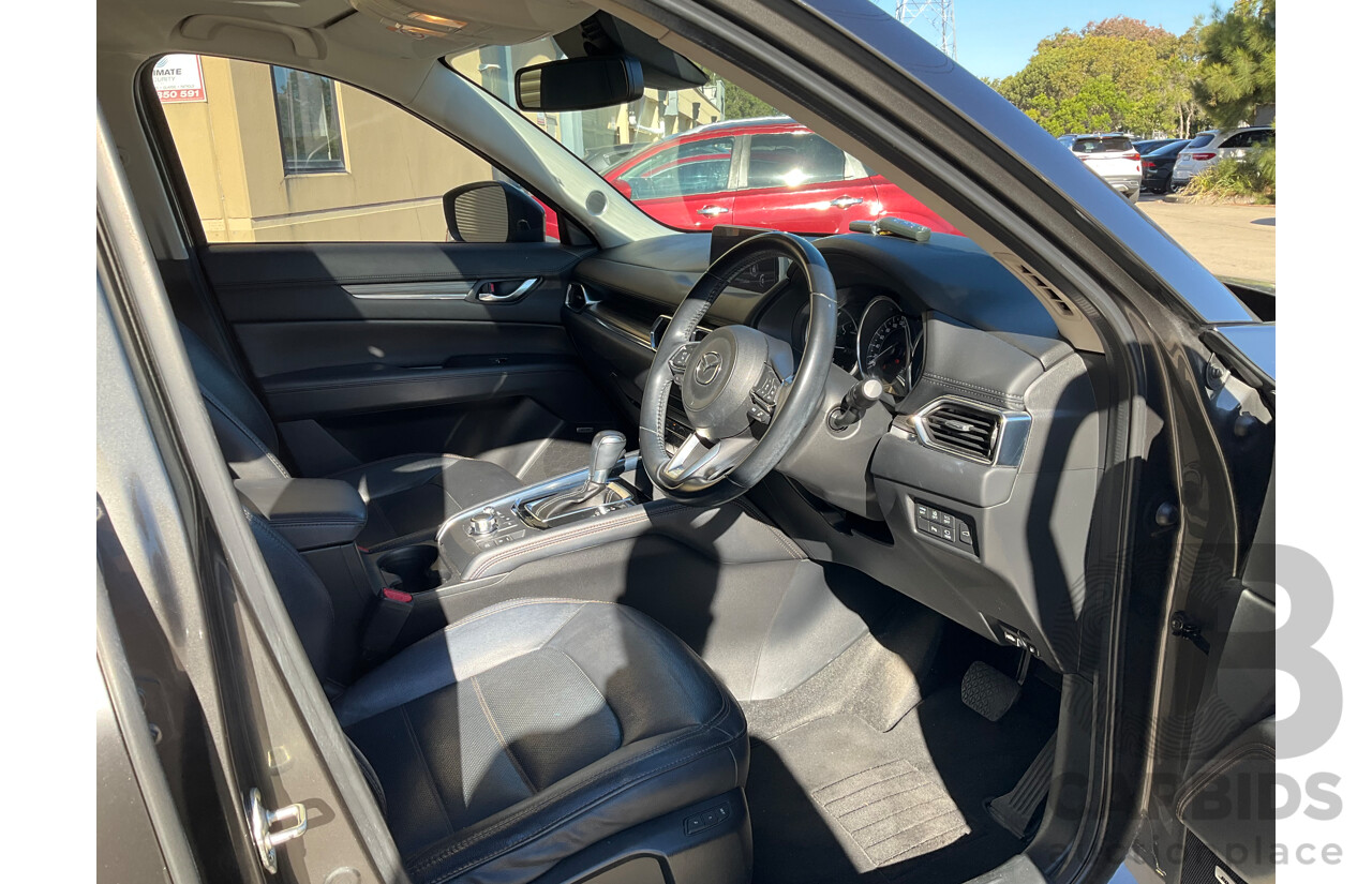 12/2017 Mazda CX-5 Akera (AWD) MY17.5 (KF Series II) 4d Wagon Grey Turbo Diesel 2.2L