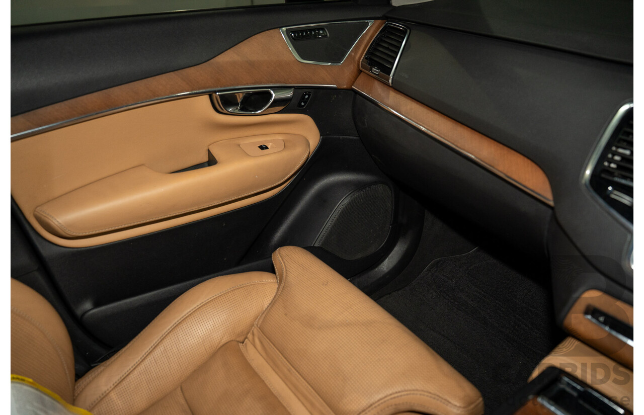 01/2016 Volvo XC90 D5 2.0 Inscription (AWD) 256 MY16 4d Wagon Ice White Turbo Diesel 2.0L