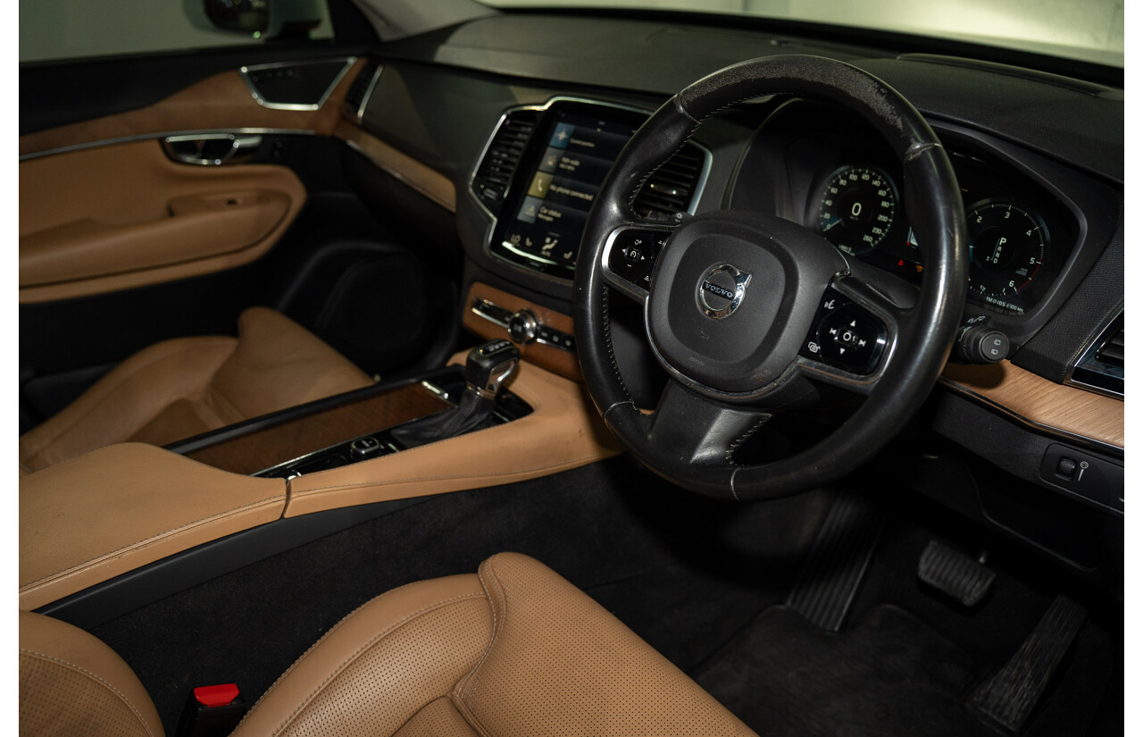 01/2016 Volvo XC90 D5 2.0 Inscription (AWD) 256 MY16 4d Wagon Ice White Turbo Diesel 2.0L