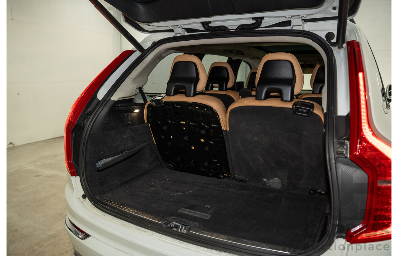 01/2016 Volvo XC90 D5 2.0 Inscription (AWD) 256 MY16 4d Wagon Ice White Turbo Diesel 2.0L