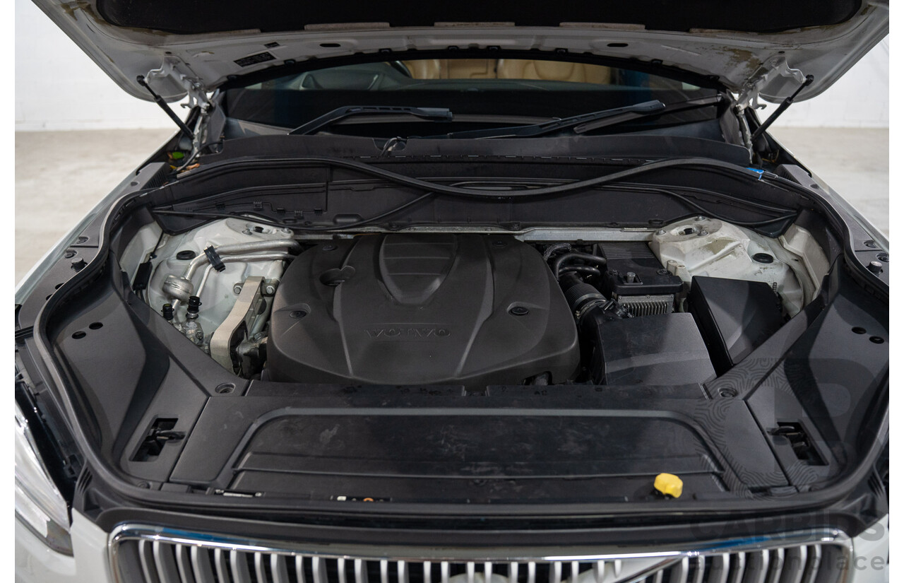 01/2016 Volvo XC90 D5 2.0 Inscription (AWD) 256 MY16 4d Wagon Ice White Turbo Diesel 2.0L