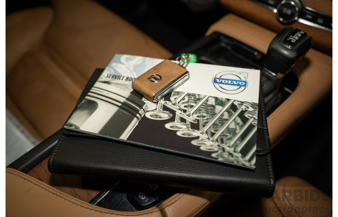 01/2016 Volvo XC90 D5 2.0 Inscription (AWD) 256 MY16 4d Wagon Ice White Turbo Diesel 2.0L