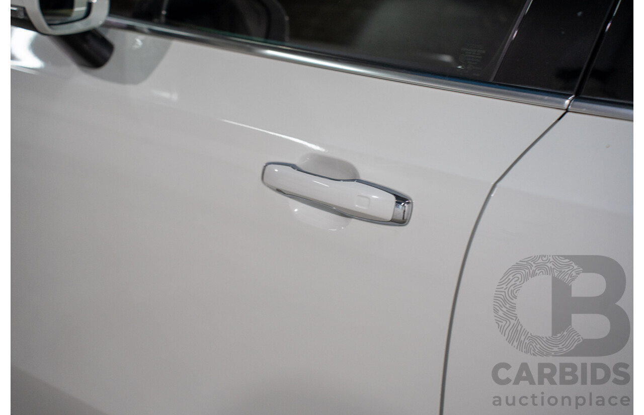 01/2016 Volvo XC90 D5 2.0 Inscription (AWD) 256 MY16 4d Wagon Ice White Turbo Diesel 2.0L