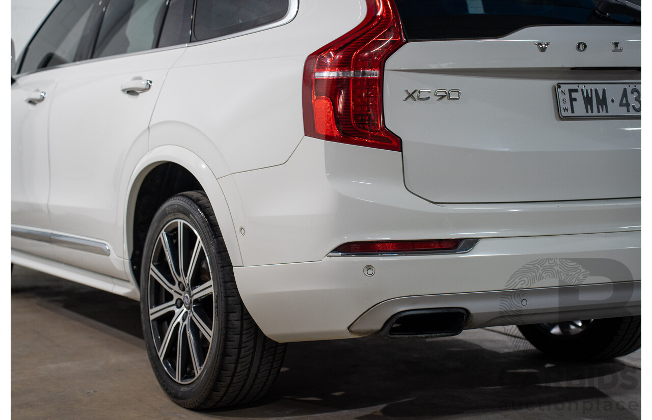 01/2016 Volvo XC90 D5 2.0 Inscription (AWD) 256 MY16 4d Wagon Ice White Turbo Diesel 2.0L