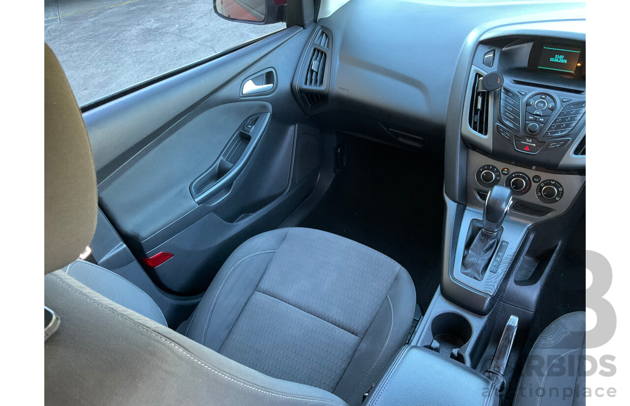 4/2014 Ford Focus Trend LW MK2 Upgrade 5d Hatchback Red 2.0L