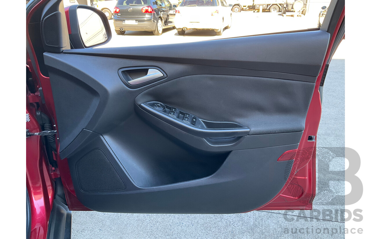 4/2014 Ford Focus Trend LW MK2 Upgrade 5d Hatchback Red 2.0L