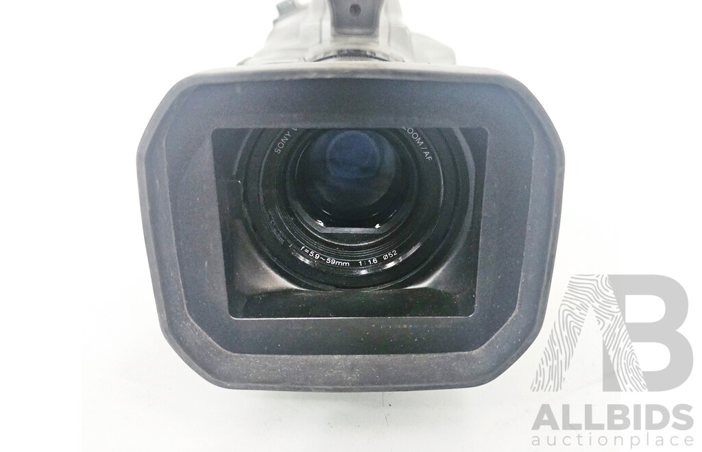 Sony (DCR-VX1000E) Digital Handycam