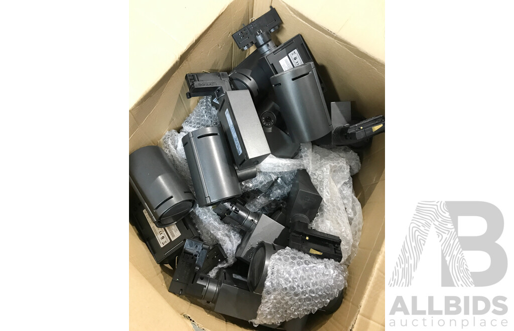 Bulk Lot of Philips Selecon Accent Display Class Tracklights