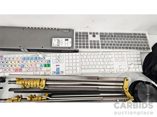 1662393 · Assorted Lot of IT Accessories