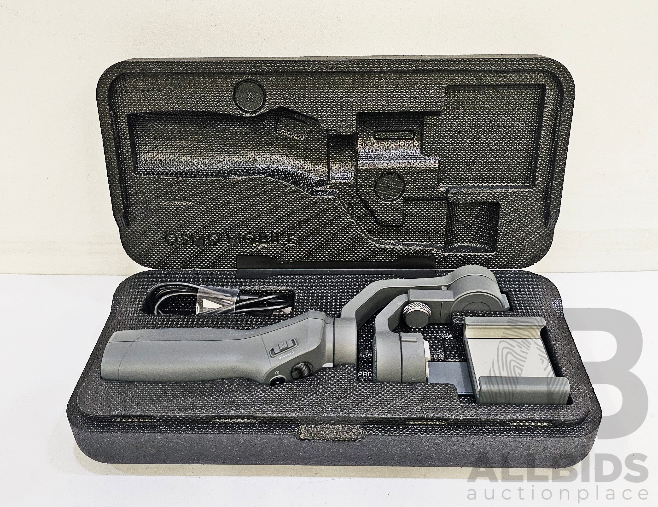 DJI (OM170) Osmo Mobile 2 Handheld - Lot 1658362 | ALLBIDS