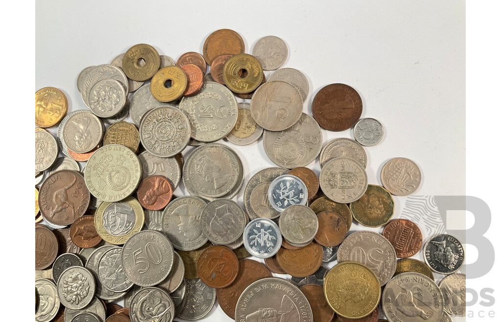 Collection of Vintage International Coins Including Australia, United Kingdom, USSR, Brazil, China, Malaysia, New Zealand and More - Approximately 1.2 Kilograms