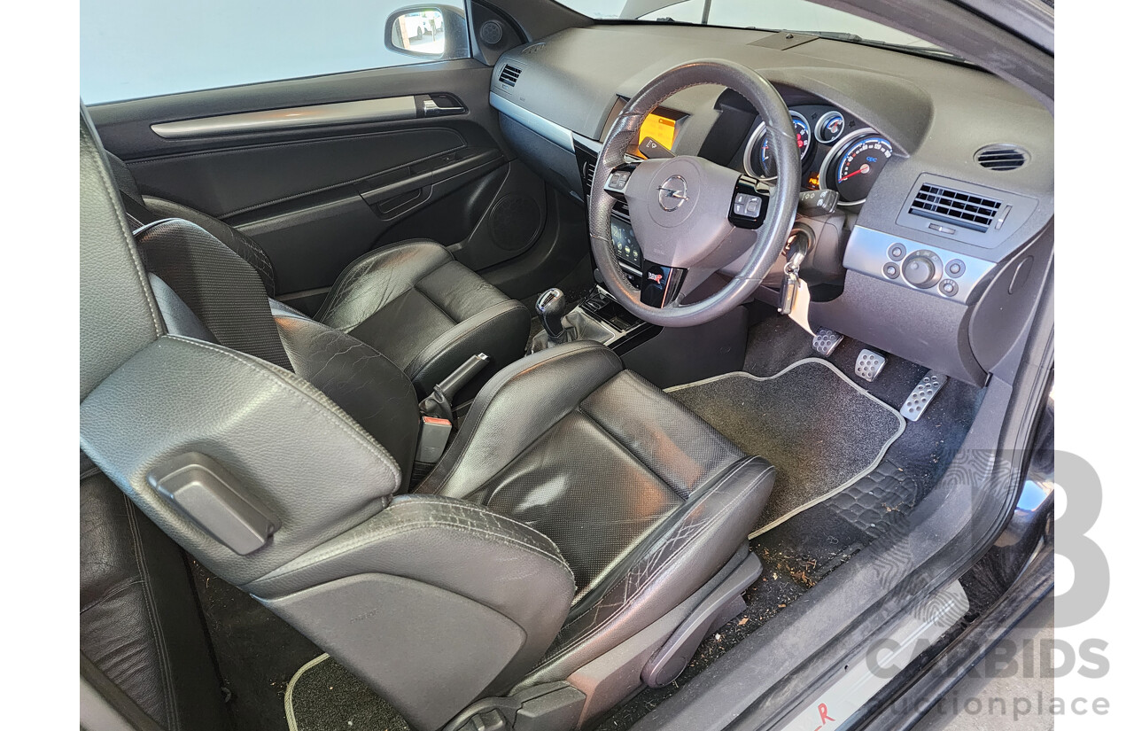 1/2009 Hsv VXR   3d Hatchback Black 2.0L