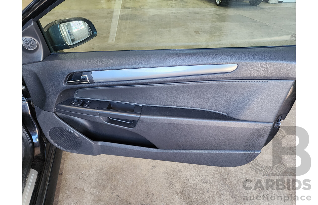 1/2009 Hsv VXR   3d Hatchback Black 2.0L