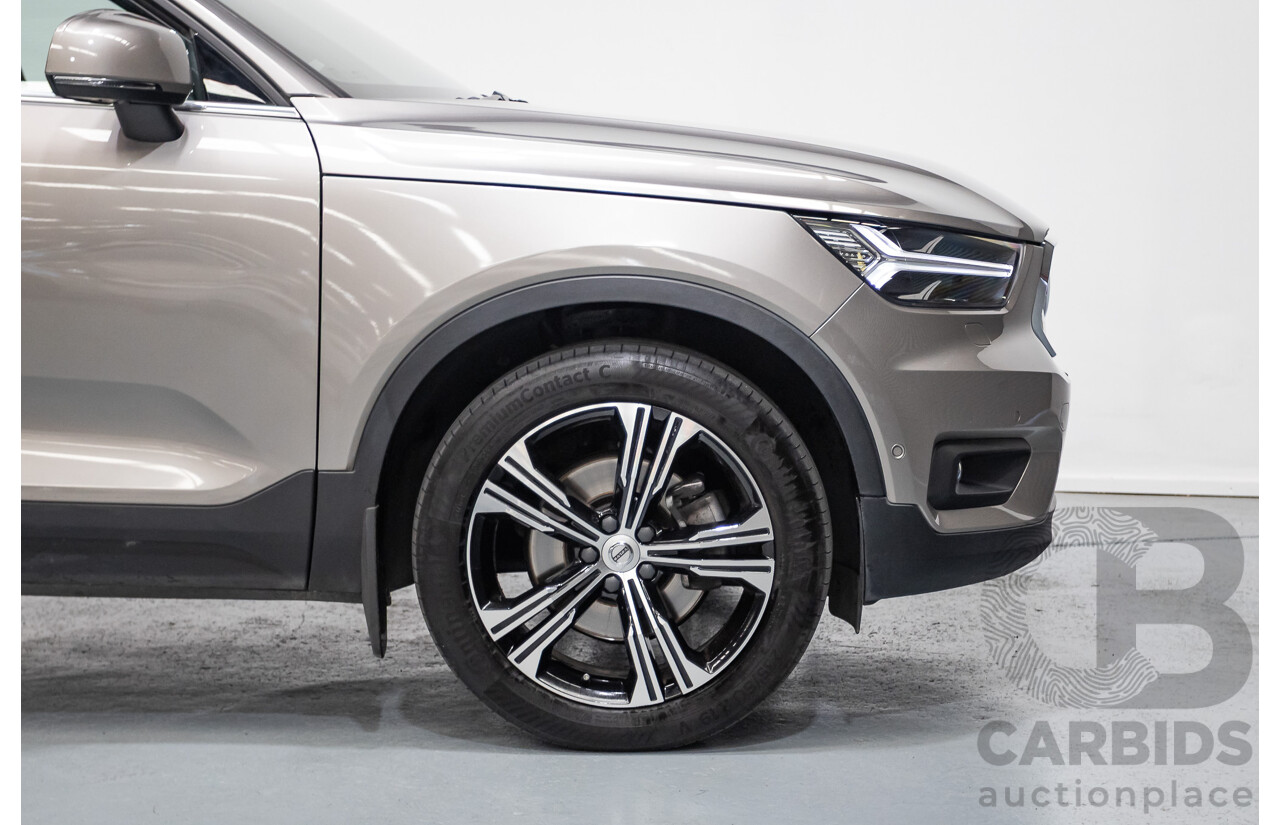 10/2019 Volvo XC40 T4 Inscription (AWD) 536 MY20 4D Wagon Pebble Grey Metallic Turbo 2.0L