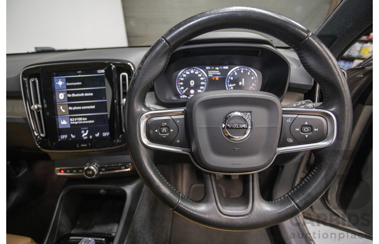 10/2019 Volvo XC40 T4 Inscription (AWD) 536 MY20 4D Wagon Pebble Grey Metallic Turbo 2.0L