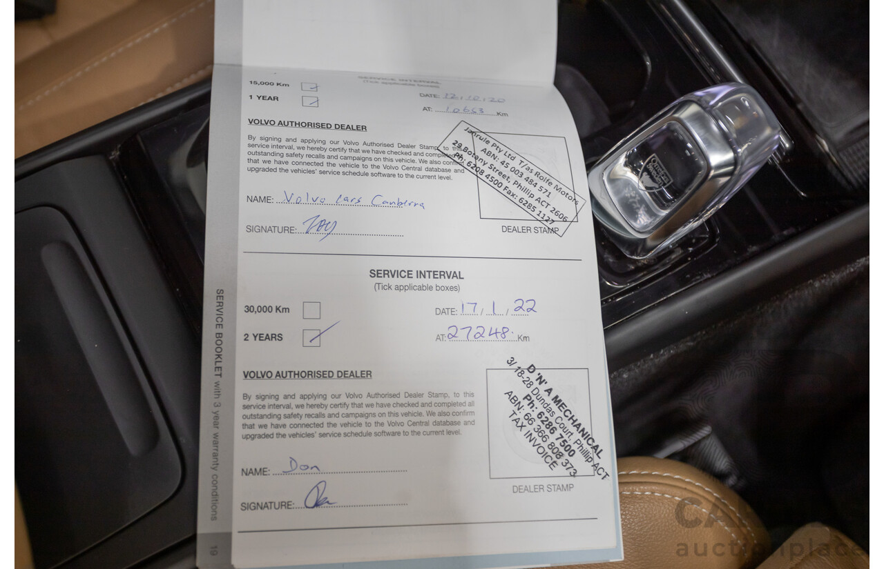 10/2019 Volvo XC40 T4 Inscription (AWD) 536 MY20 4D Wagon Pebble Grey Metallic Turbo 2.0L