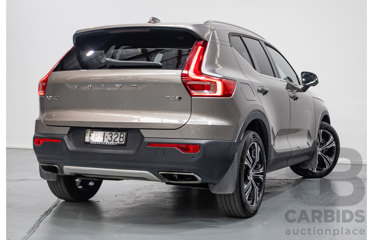 10/2019 Volvo XC40 T4 Inscription (AWD) 536 MY20 4D Wagon Pebble Grey Metallic Turbo 2.0L