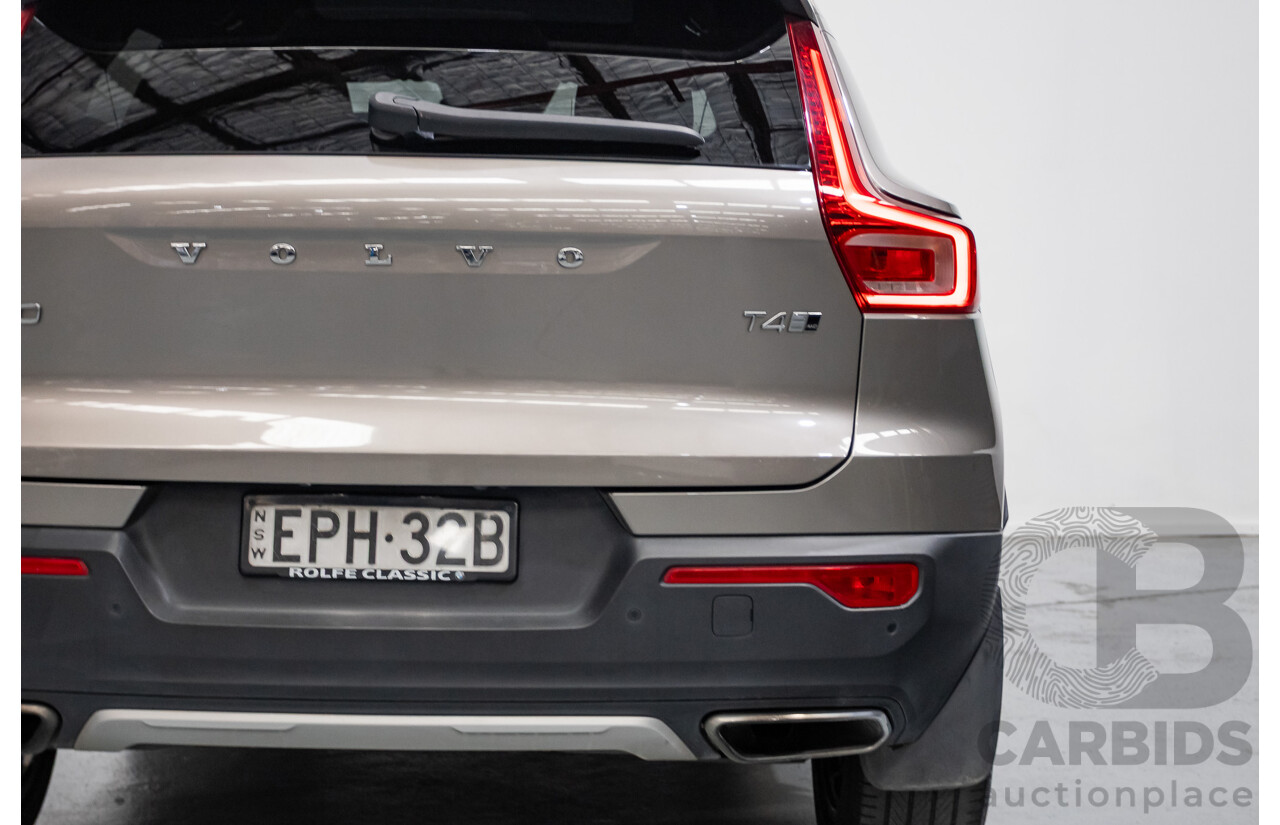 10/2019 Volvo XC40 T4 Inscription (AWD) 536 MY20 4D Wagon Pebble Grey Metallic Turbo 2.0L