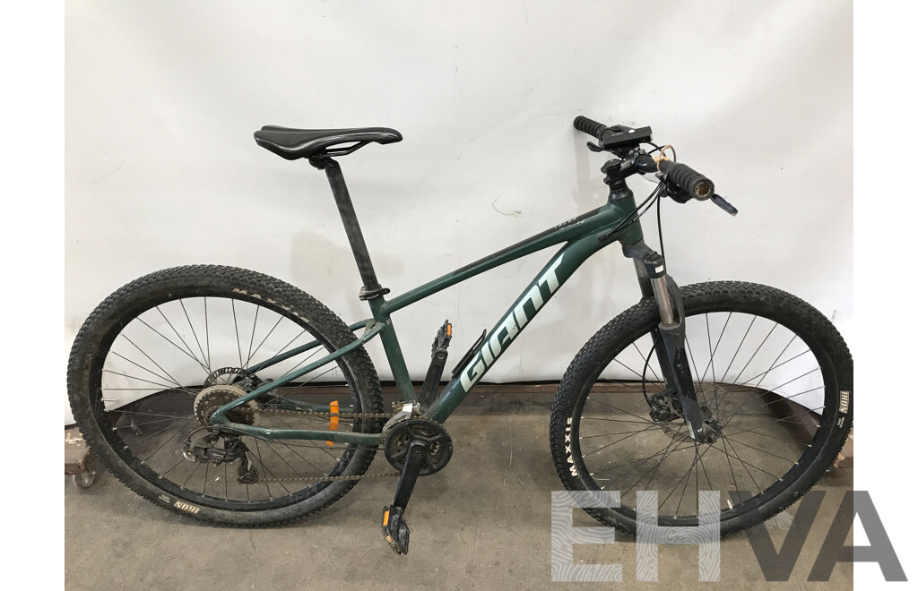Giant Talon 14 Speed Mountain Bike